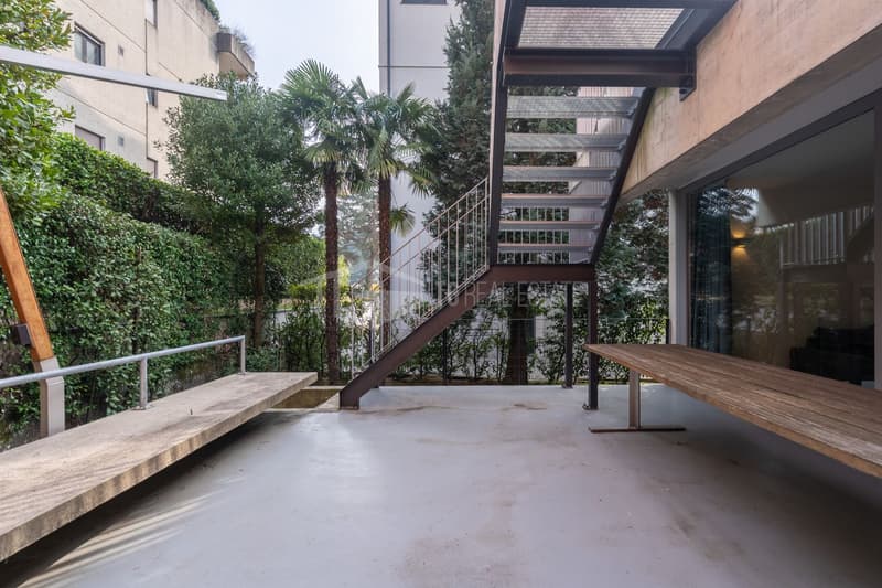 ACCOGLIENTE 2.5 LOCALI CON AMPIA TERRAZZA E GIARDINO (14)