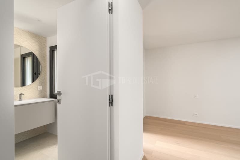 MODERNES 4,5-ZIMMER-PENTHOUSE MIT SEEBLICK (8)