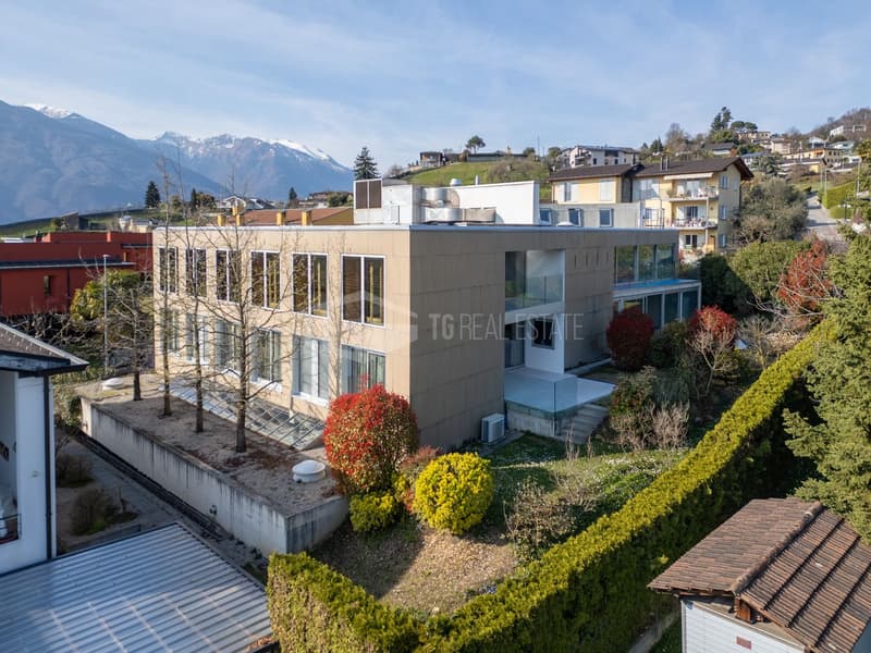 RESIDENZA CONTEMPORANEA CON TERRAZZA E PRIVACY (13)