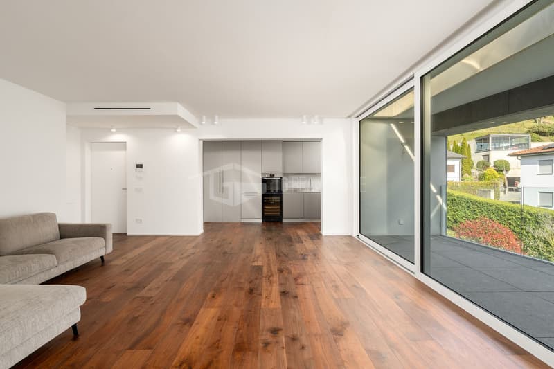 RESIDENZA CONTEMPORANEA CON TERRAZZA E PRIVACY (4)