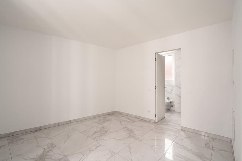A DUE PASSI DAL LAGO E DAL CENTRO, APPARTAMENTO 2.5 AMMOBILIATO (5)