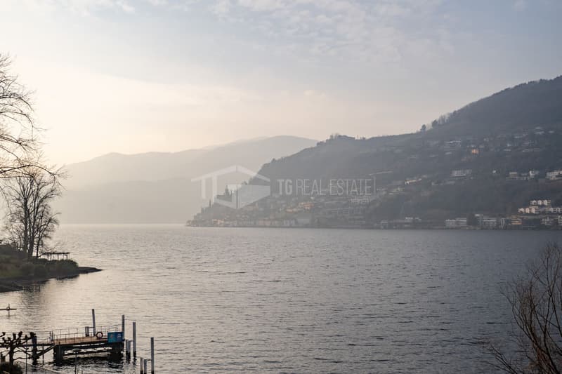 MODERNE VILLA MIT SEEBLICK (11)