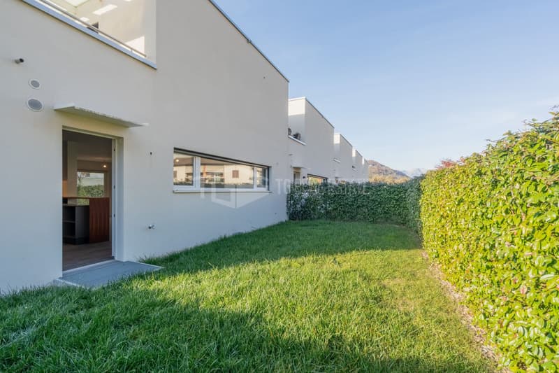 BEZAUBERNDE 5,5-ZIMMER-VILLA MIT GARTEN (7)