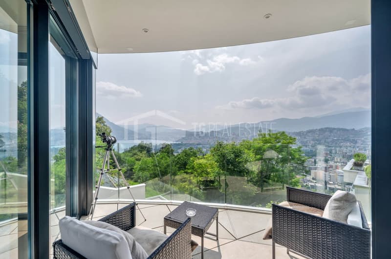 Eleganza Contemporanea con Vista Lago (15)
