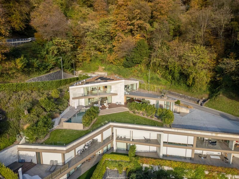 VILLA ESCLUSIVA CON VISTA PANORAMICA SUL LAGO DI LUGANO (5)