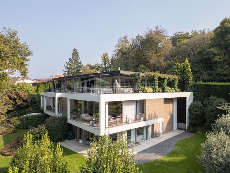 PRÄCHTIGES TRIPLEX MIT ANGENEHMER PRIVATSPHÄRE (1)