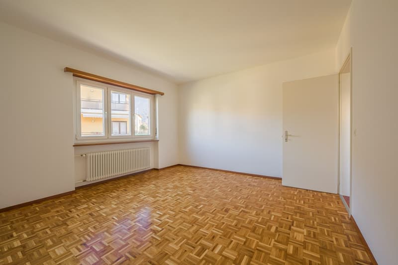 GEMÜTLICHE 5,5-ZIMMER-WOHNUNG MIT PRIVATEM GARTEN (10)