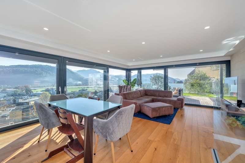 MODERNE VILLA MIT PANORAMABLICK UND EINER SEPARATEN WOHNUNG (8)