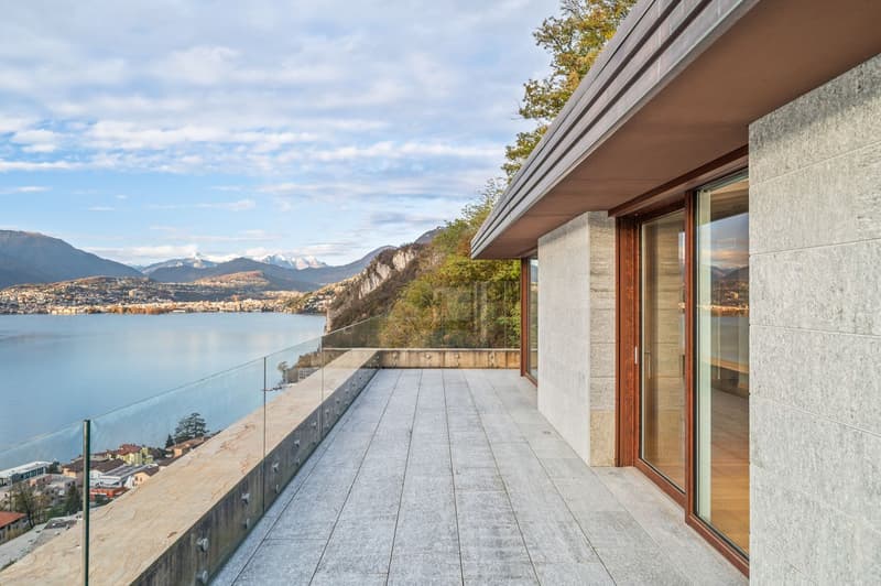 Elegante Residenz mit Blick auf den Luganersee (6)
