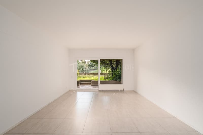 2,5-ZIMMER-WOHNUNG MIT GARTEN (2)