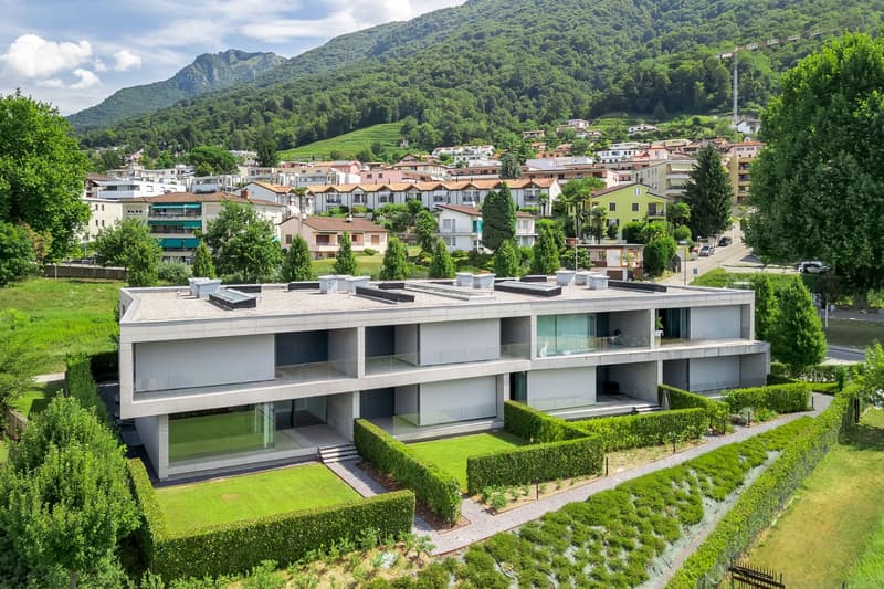 LUXURIÖSES 4,5-ZIMMER-HAUS MIT GARTEN (1)