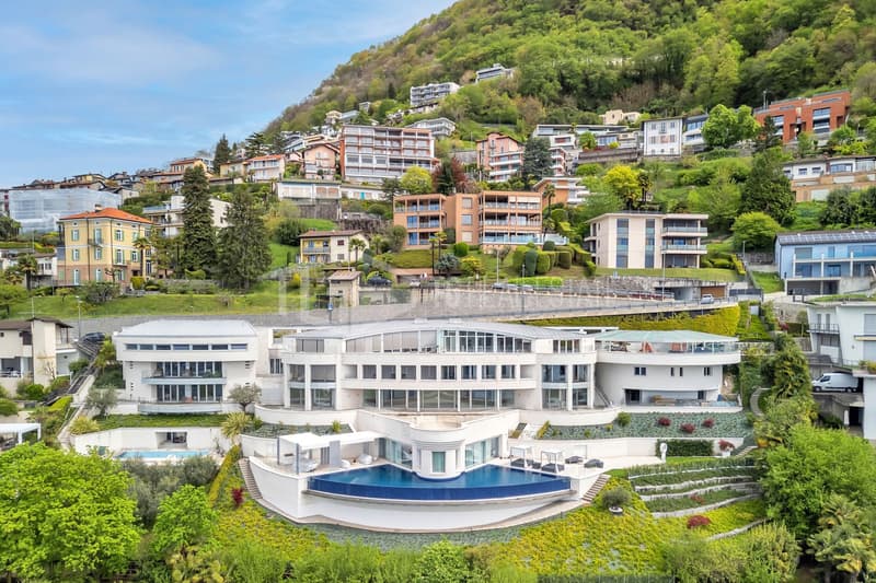 Repräsentatives Duplex-Penthouse mit Seeblick in Aldesago (1)