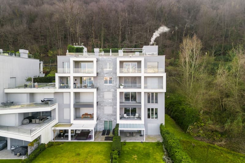 ELEGANZ UND PRIVATSPHÄRE MIT SEEBLICK (10)