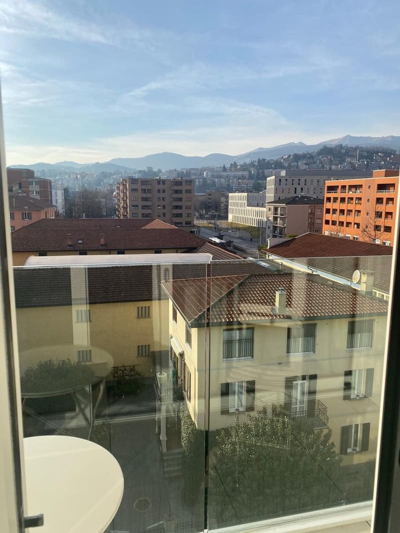Elegante 2.5-Zimmer-Wohnung in einer neuen Residenz in Lugano (10)