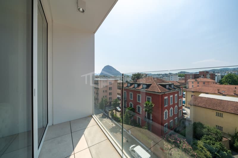 ELEGANTE 2.5-ZIMMER-WOHNUNG IN EINER NEUEN RESIDENZ IN LUGANO (9)