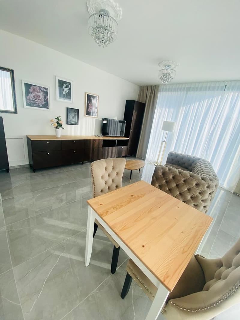 Elegante 2.5-Zimmer-Wohnung in einer neuen Residenz in Lugano (6)