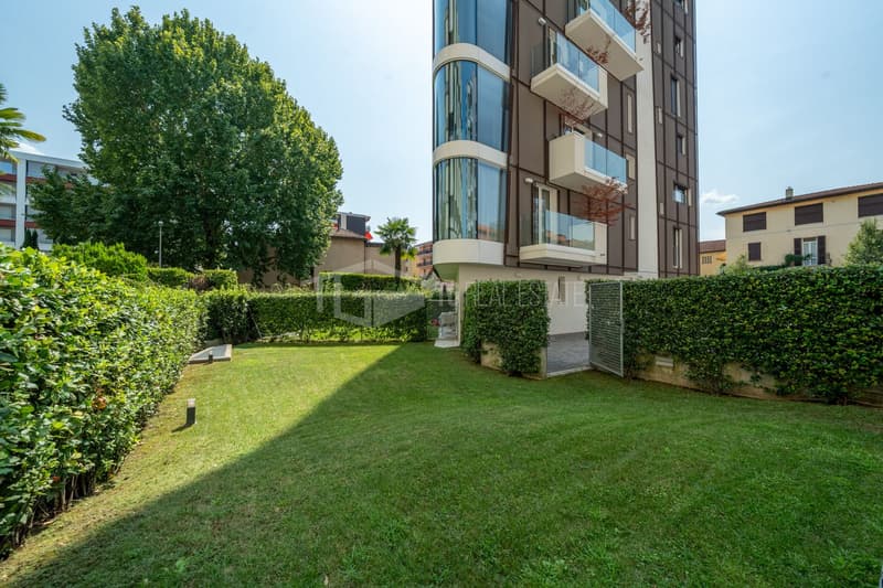 MODERNO BILOCALE IN CENTRO LUGANO (19)