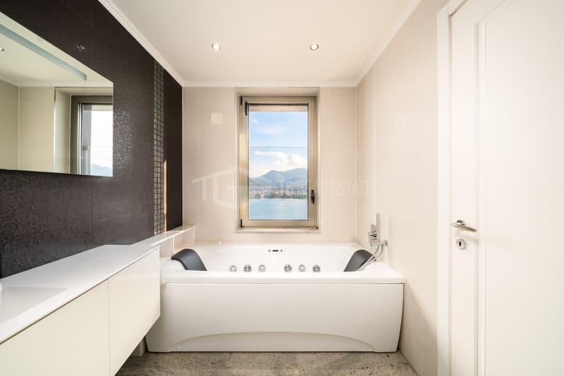 5,5-ZIMMER-PENTHOUSE MIT HERRLICHEM SEEBLICK (17)