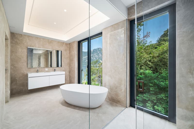 PRESTIGETRÄCHTIGES DESIGNER-PENTHOUSE MIT TERRASSE MIT SEEBLICK (Copy) (9)