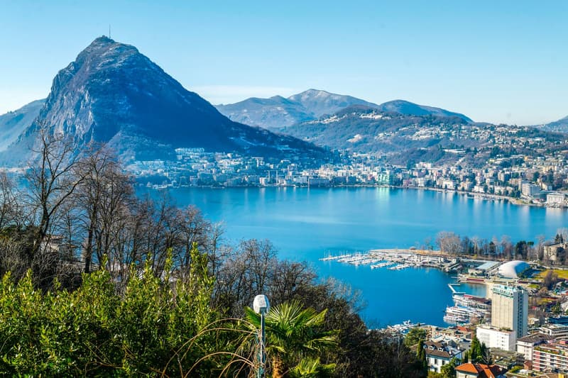 Neue geräumige 4.5-Wohnung mit Seeblick und Garten (10)