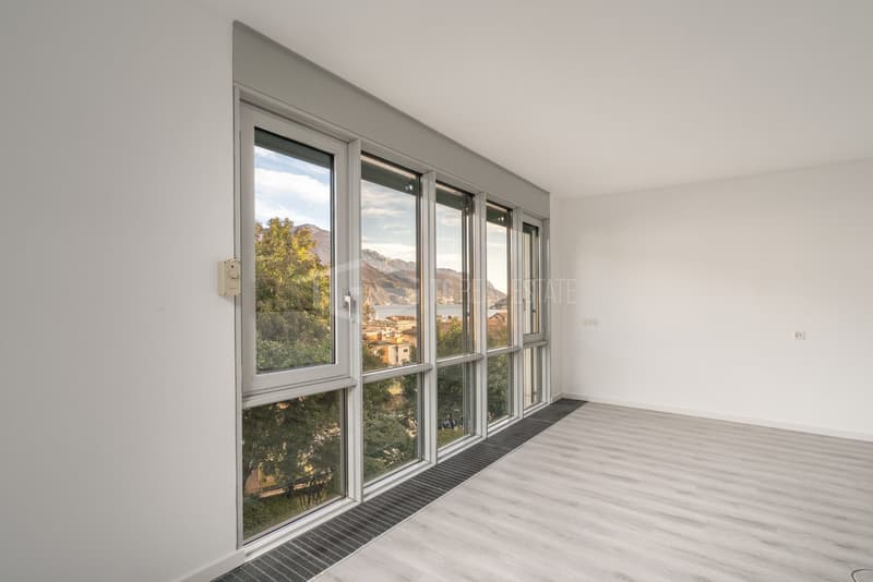 GERÄUMIGES BÜRO IN DER NÄHE DES BAHNHOFS (2)