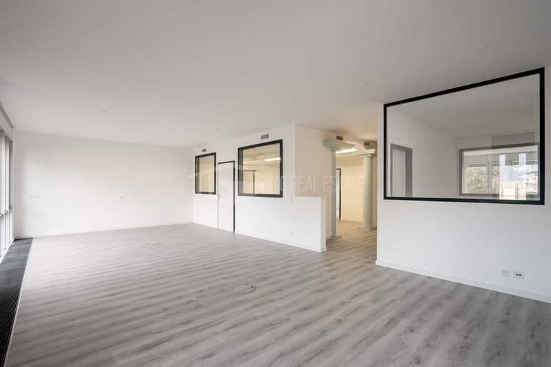 GERÄUMIGES BÜRO IN DER NÄHE DES BAHNHOFS (7)