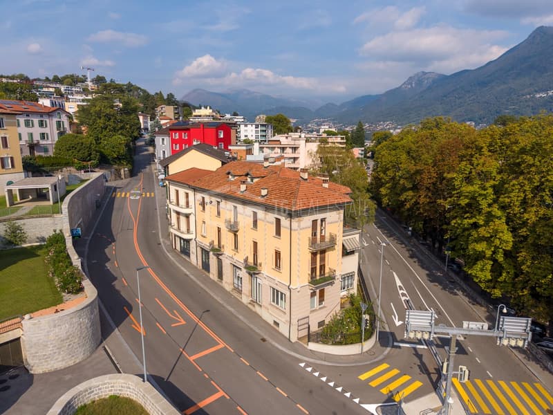 5 LOCALI SPAZIOSO E LUMINOSO VICINO AL CENTRO (2)