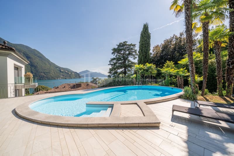 Elegantes Luxus-Penthouse mit Panoramablick auf den See (16)