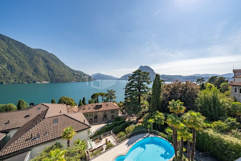 Elegantes Luxus-Penthouse mit Panoramablick auf den See (15)