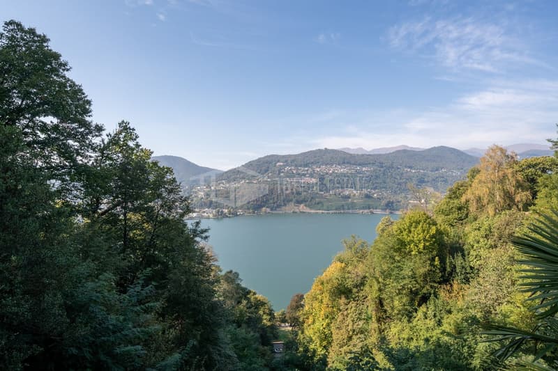 MODERNO APPARTAMENTO DI 3.5 LOCALI CON VISTA LAGO (13)