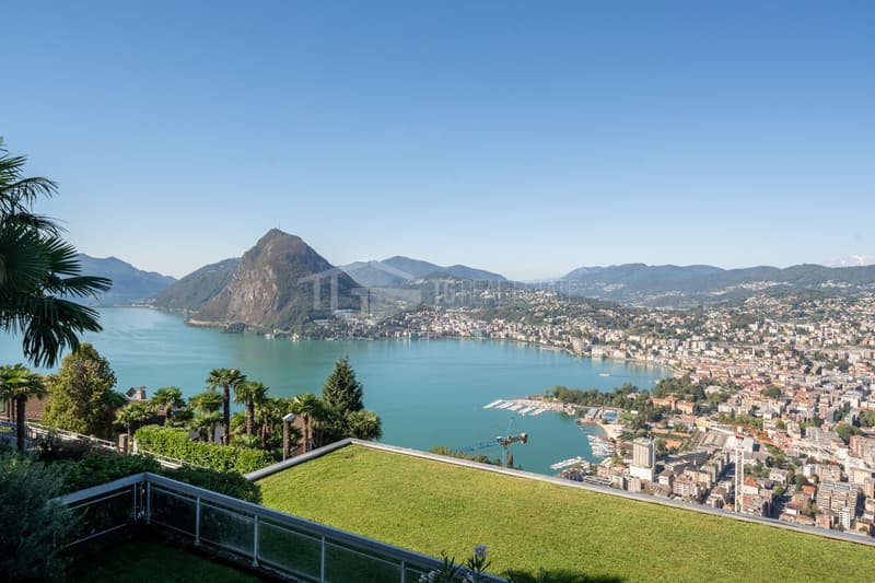 DUPLEX MIT GARTEN UND PANORAMABLICK AUF DEN SEE (19)