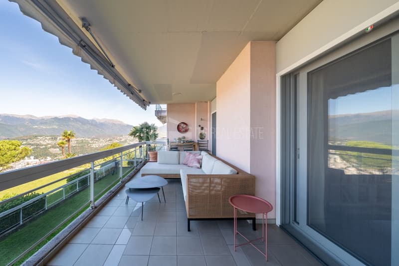 DUPLEX MIT GARTEN UND PANORAMABLICK AUF DEN SEE (20)