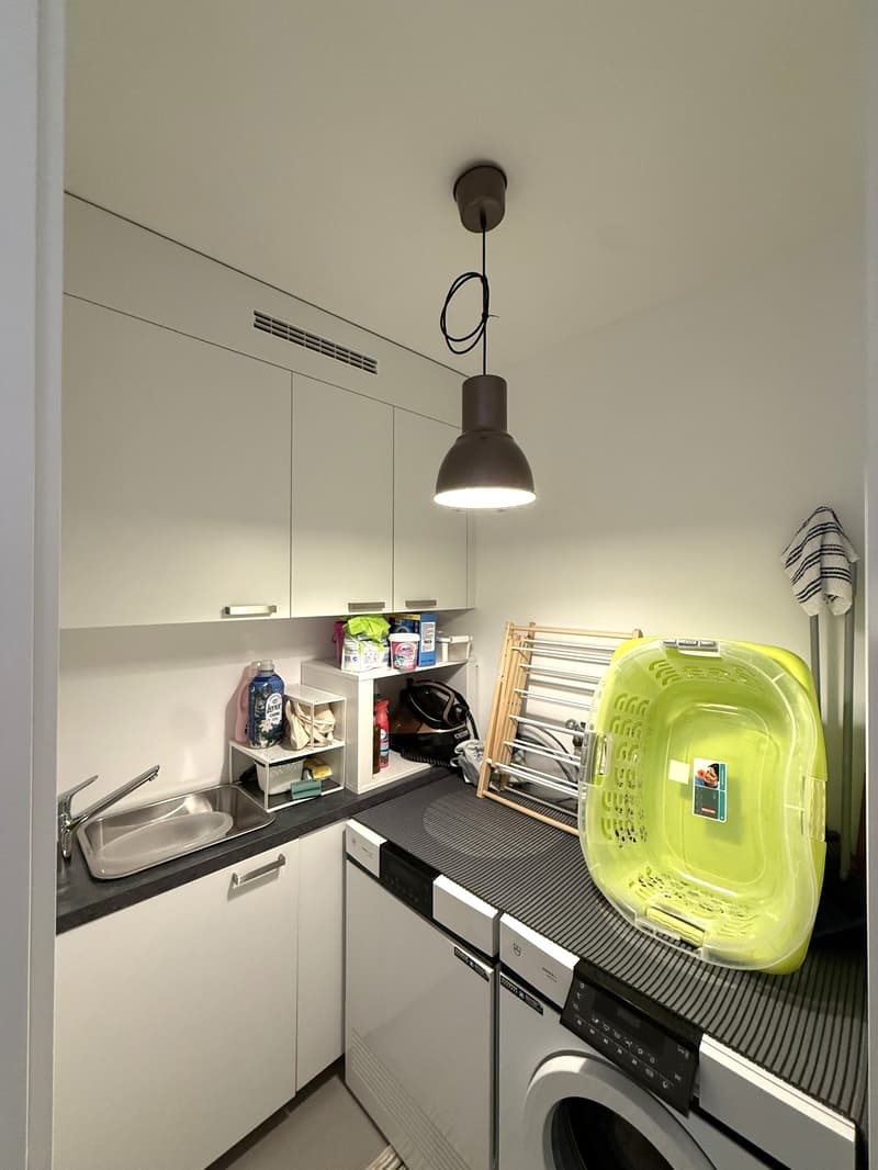 Moderne 3.5-Zimmer-Wohnung im Erdgeschoss an zentraler Lage in Siebnen (13)