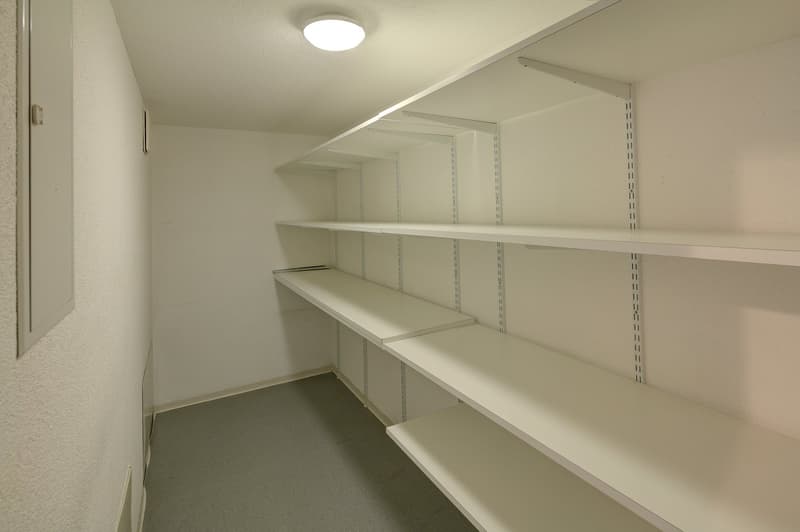 Sold / 2.5-room apartment, small - fine - with center proximity / Sold (8)