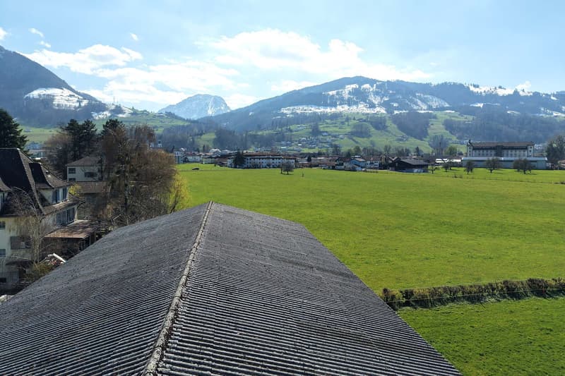 Land with great potential – near train station, in the green with a far-reaching view (2)