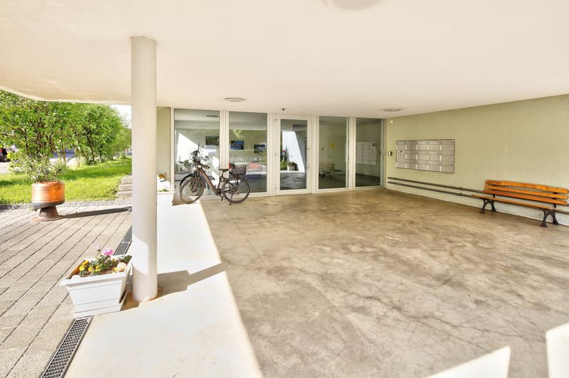 Habitation calme, à proximité du centre-ville et du port – avec vue panoramique (18)