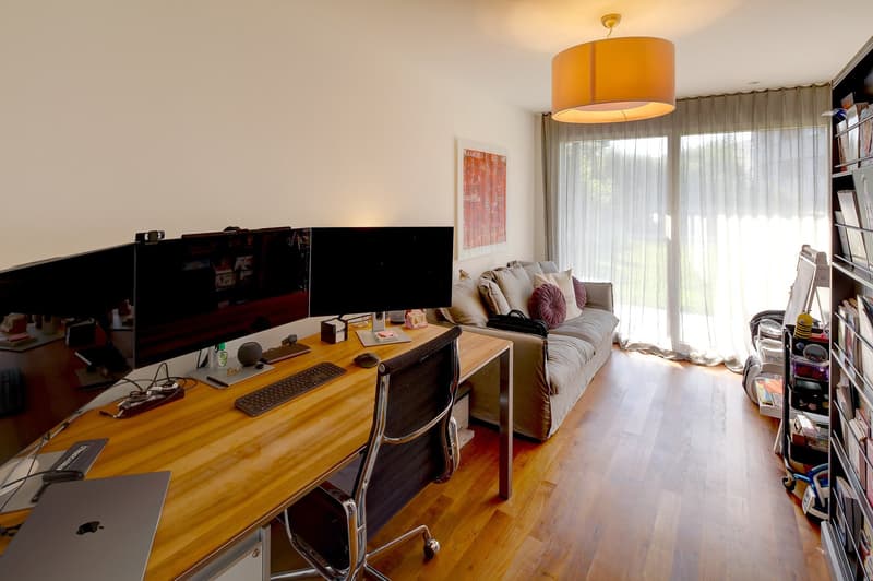 Grosse, exklusive 5.5 Zimmer-Gartenwohnung mit viel Umschwung (21)