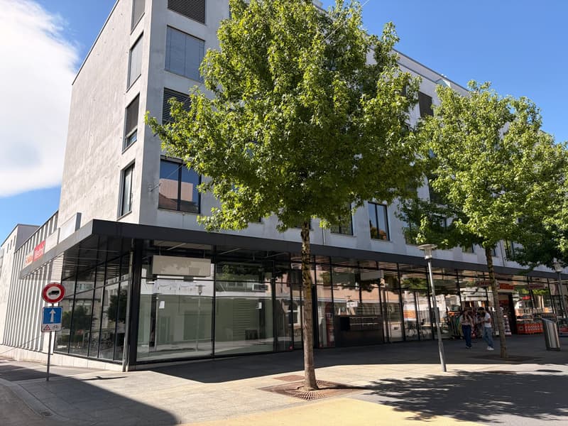 Top sales area in prime location – Bahnhofstrasse Buchs SG (approx. 1'264 m²) (7)