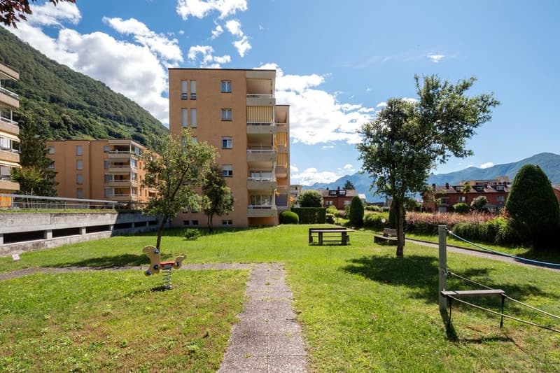 04105_Aussenansicht_Nr._14_HD_Via_Francesca_6a-c_Gordola.jpg