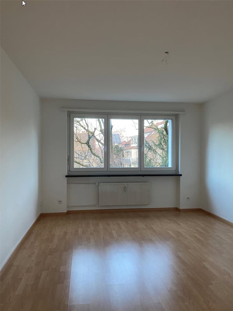 2.0 Zimmerwohnung nähe Wettsteinplatz zu vermieten (5)