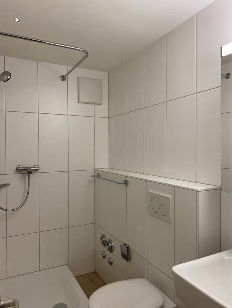 2.0 Zimmerwohnung nähe Wettsteinplatz zu vermieten (3)