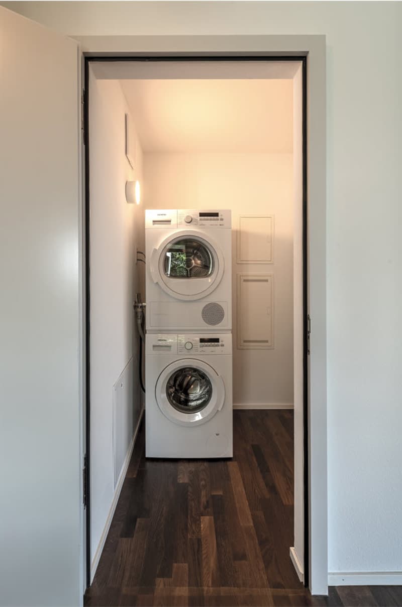 Moderne 2.5 Zimmerwohnung an top Lage (10)