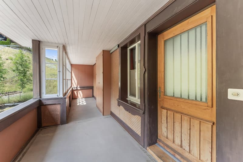 Charming 2-room old building apartment on the high ground floor in Oberdiessbach (1)