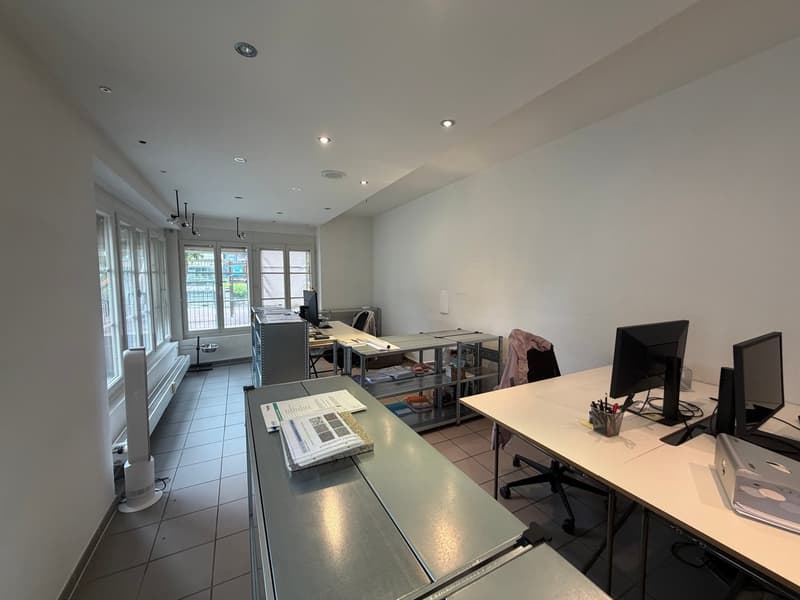 Charmante Büro-/Gewerbefläche mitten in der Thuner Altstadt (1)