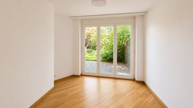 Spacious 8-room single-family house with annex and garage in a quiet location in Gümligen (8)