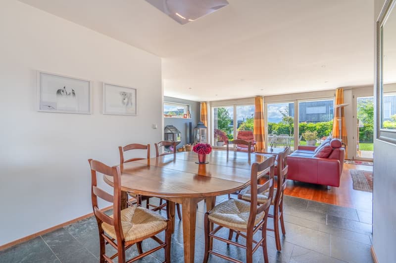 Meraviglioso appartamento di 4.5 locali con giardino privato in un quartiere tranquillo (4)