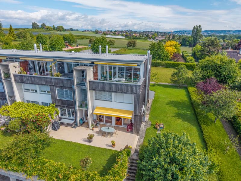 Magnifique appartement de 4.5 pcs avec jardin privatif dans un quartier calme (1)