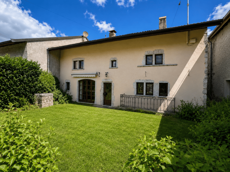 Immobilienensemble zur Renovierung (11)