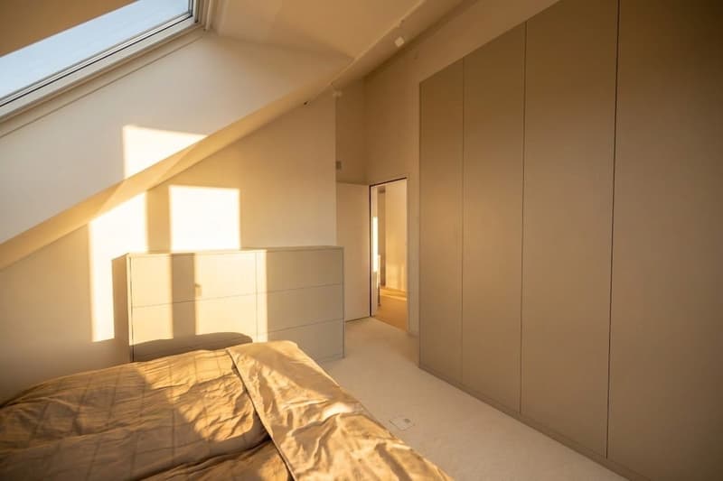 Exklusive 4.5-Zimmer-Dachwohnung: Luxuriöses Penthouse-Feeling über dem Nebelmeer (6)