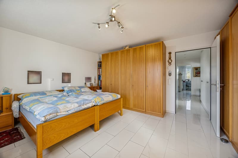 Moderne 4.5-Zimmer-Wohnung mit Balkon und Garage in Wettingen (7)